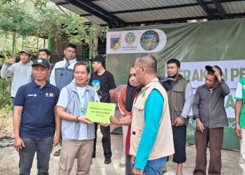 Balai POM Palu Melakukan Aksi  Gerakan Menanam  1 Juta Pohon di Tahura Sulteng